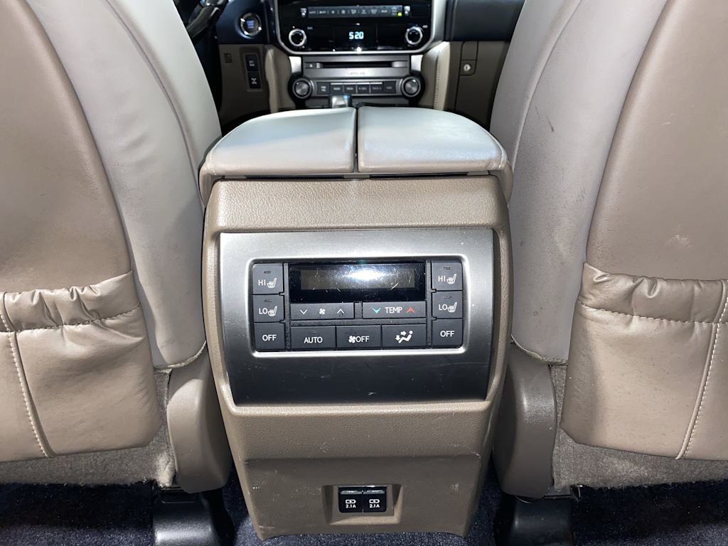 2022 Lexus GX 460 25