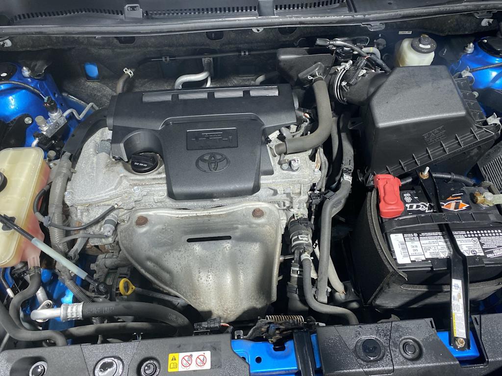 Thumbnail: 2018 Toyota RAV4 - 9
