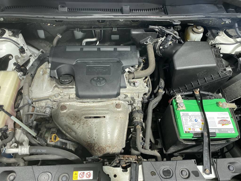 Thumbnail: 2018 Toyota RAV4 - 9