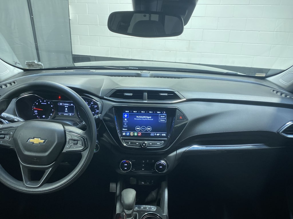Thumbnail: 2023 Chevrolet TrailBlazer - 2