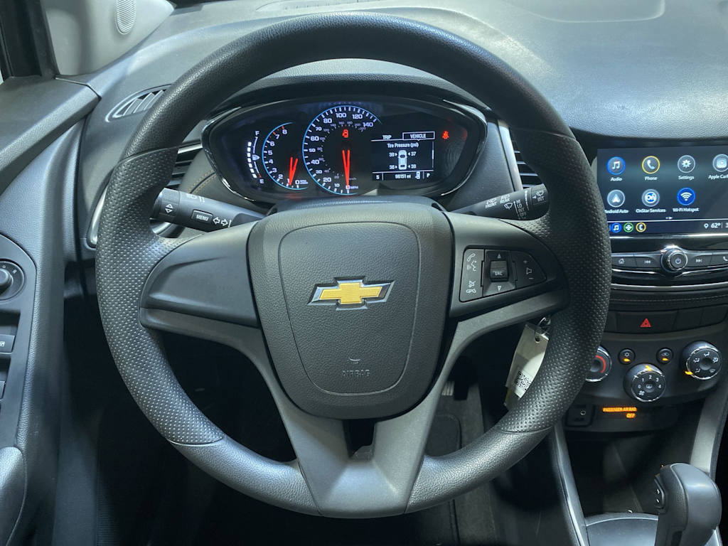 Thumbnail: 2018 Chevrolet Trax - 10