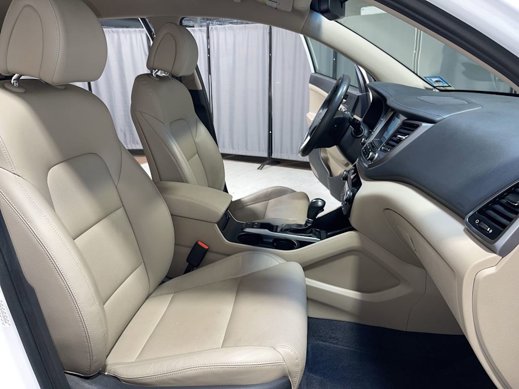 Thumbnail: 2018 Hyundai Tucson - 21