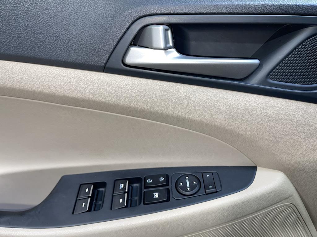 Thumbnail: 2018 Hyundai Tucson - 23