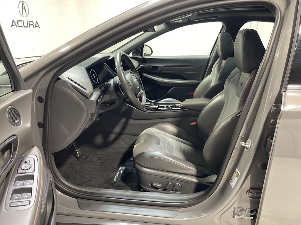 Thumbnail: 2023 Hyundai Sonata - 10