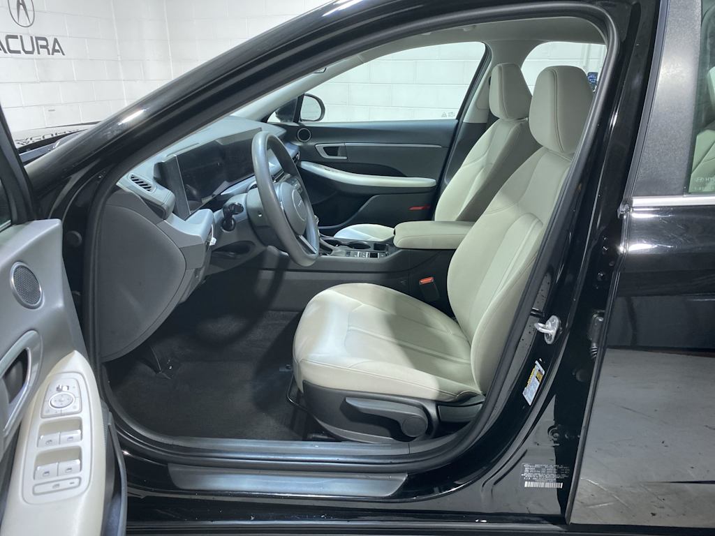 Thumbnail: 2025 Hyundai Sonata - 10