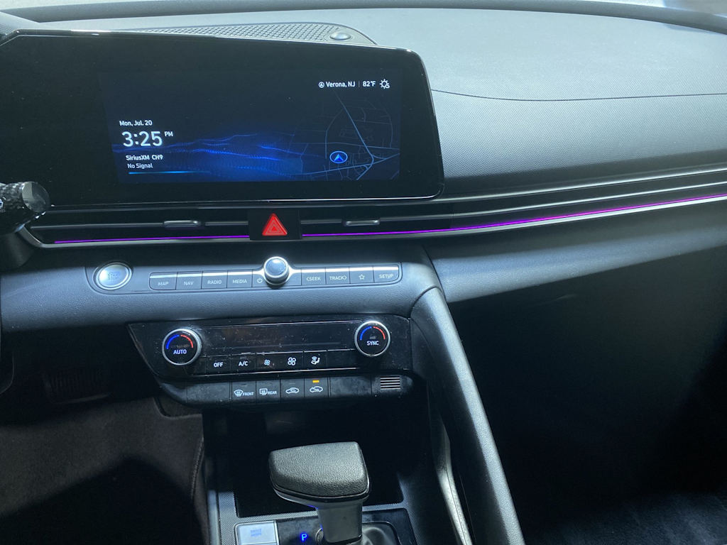 Thumbnail: 2024 Hyundai Elantra - 20