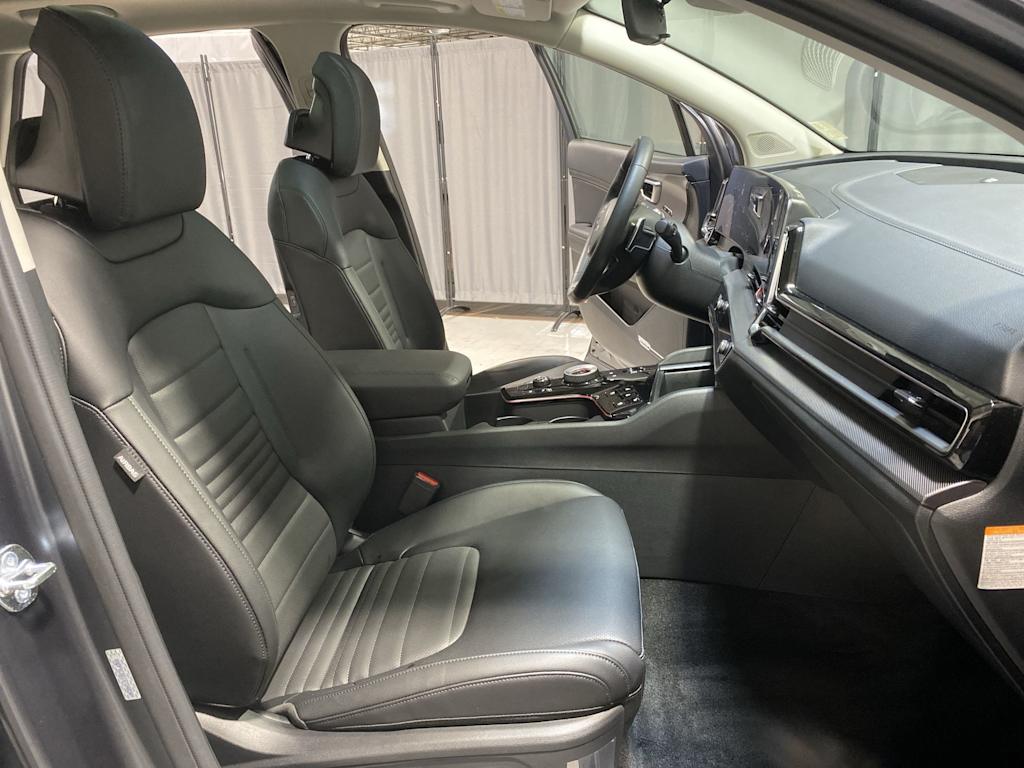 Thumbnail: 2025 Kia Sportage - 21