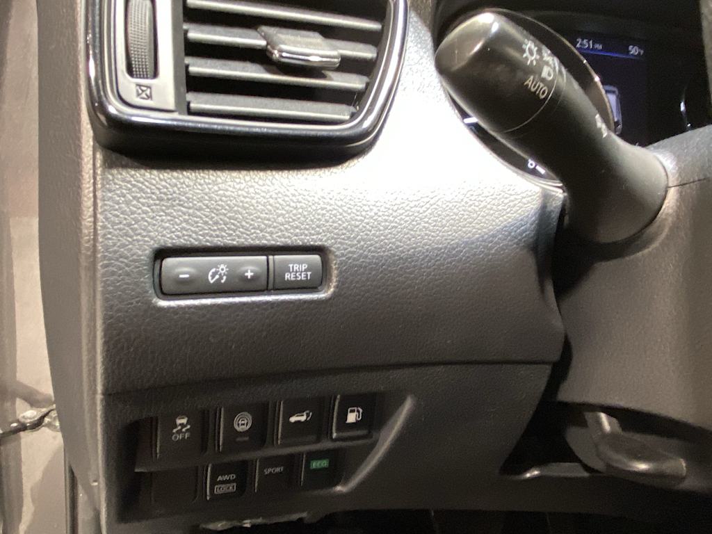 Thumbnail: 2019 Nissan Rogue - 24