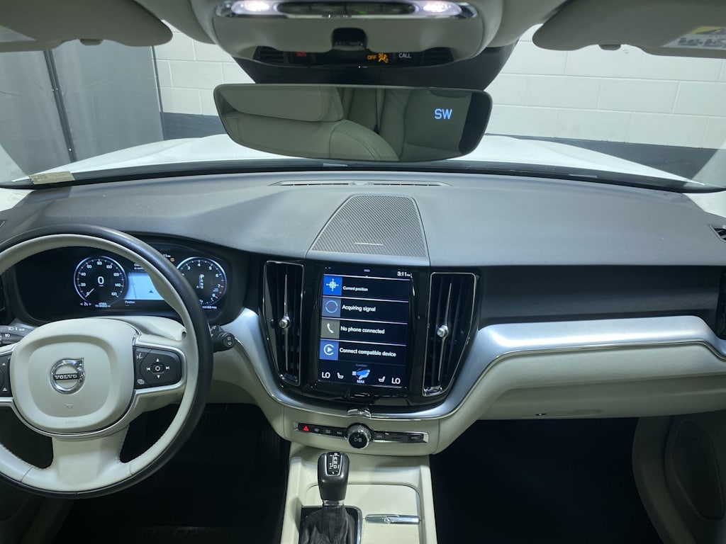 Thumbnail: 2019 Volvo XC60 - 2