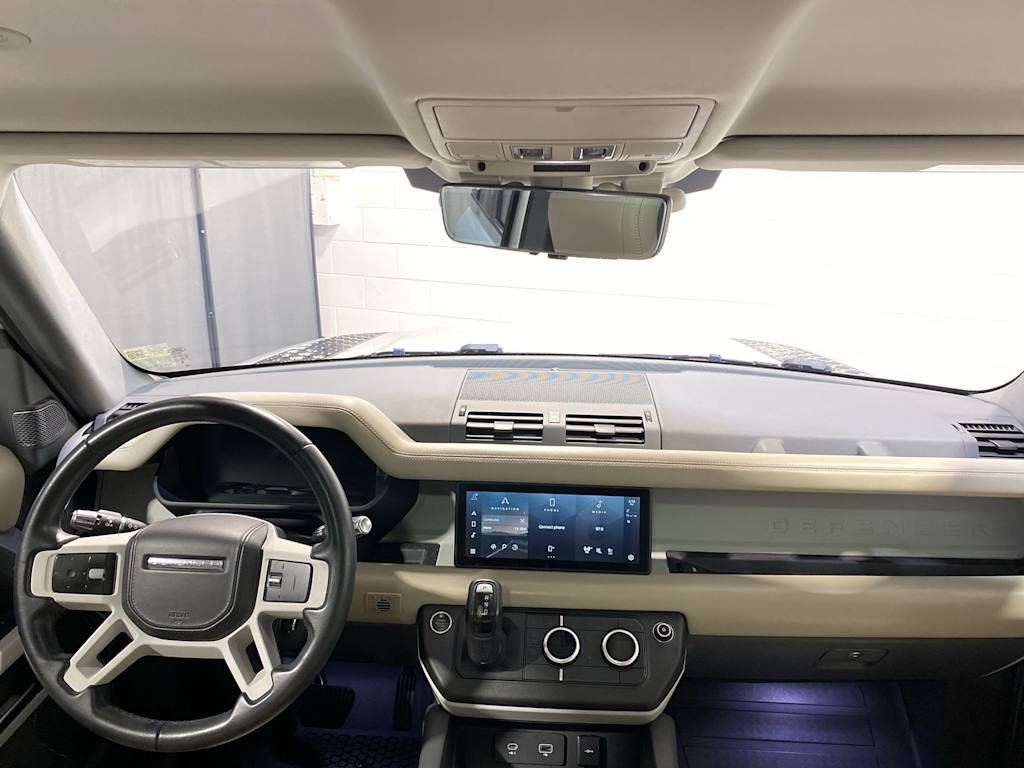 2020 Land Rover Defender 110 2