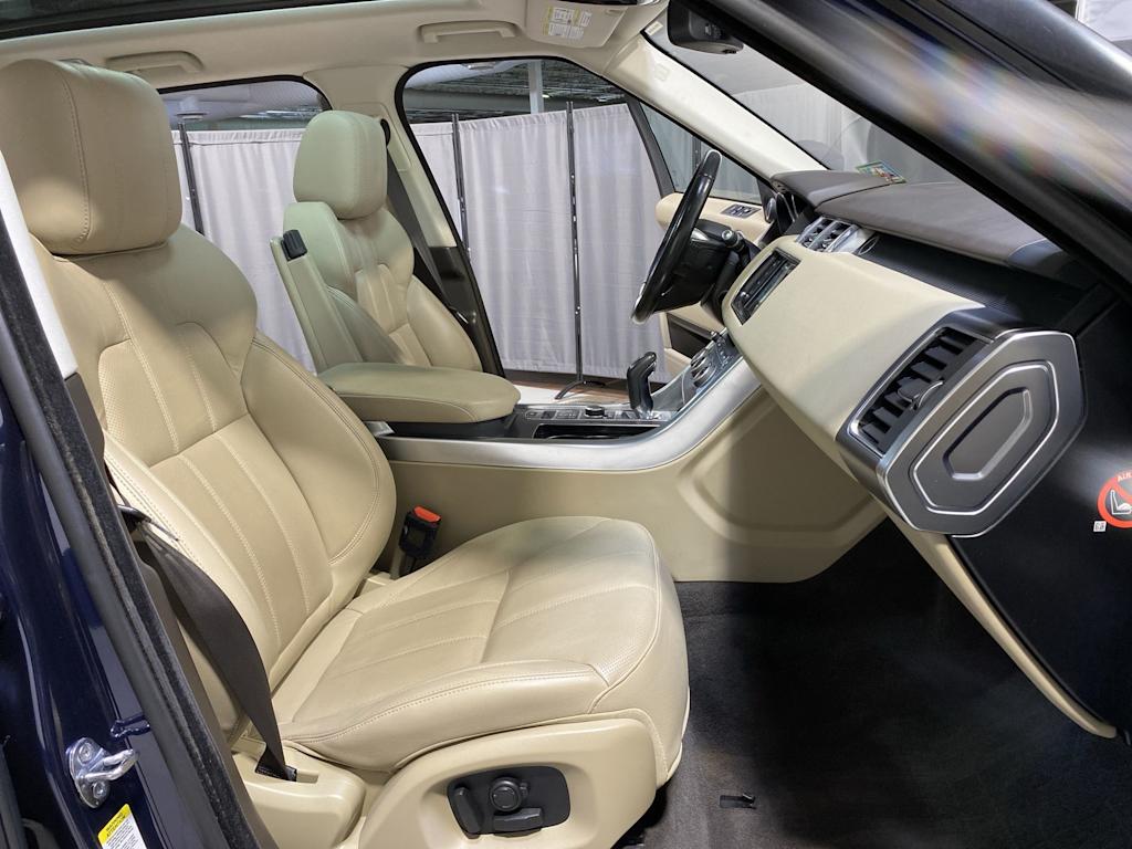 Thumbnail: 2016 Land Rover Range Rover Sport - 19