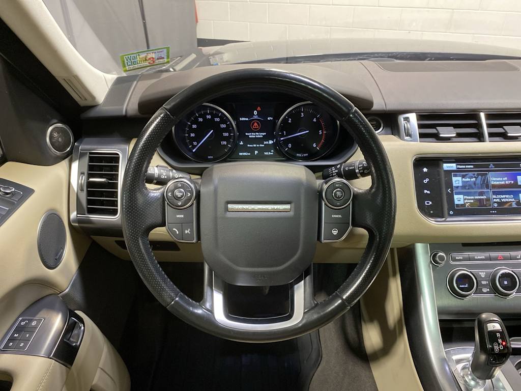 Thumbnail: 2016 Land Rover Range Rover Sport - 10
