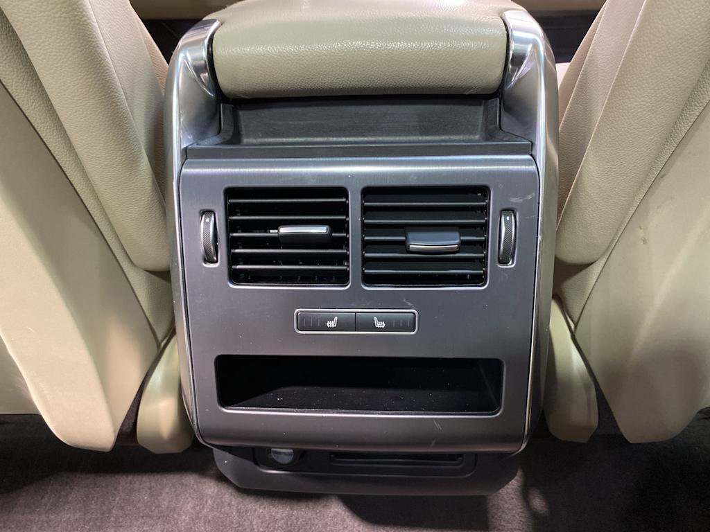 Thumbnail: 2016 Land Rover Range Rover Sport - 24