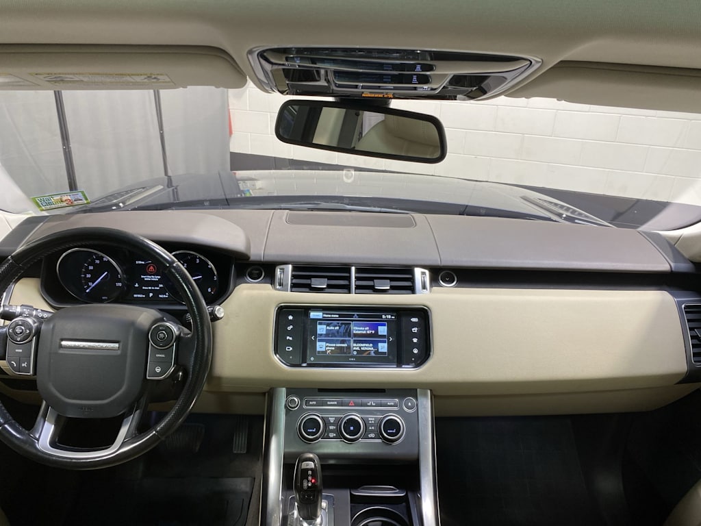 Thumbnail: 2016 Land Rover Range Rover Sport - 2
