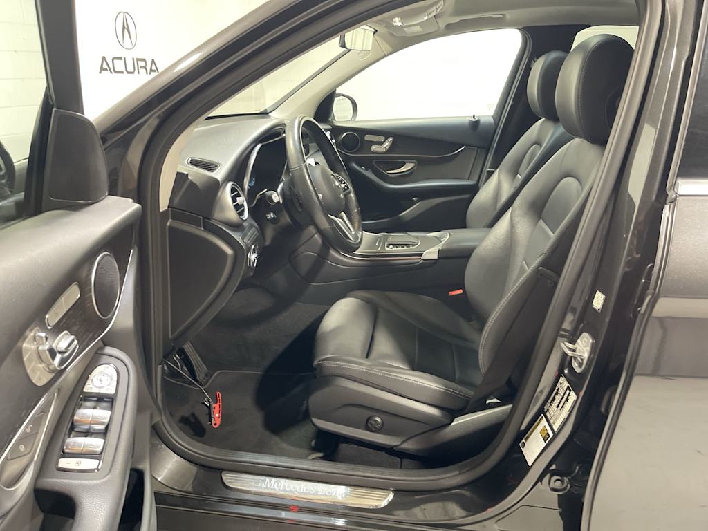 Thumbnail: 2021 Mercedes-Benz GLC - 9
