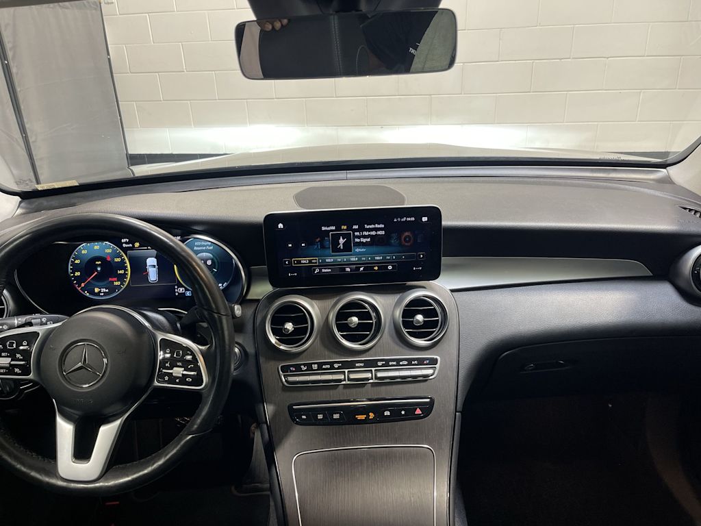 Thumbnail: 2021 Mercedes-Benz GLC - 2