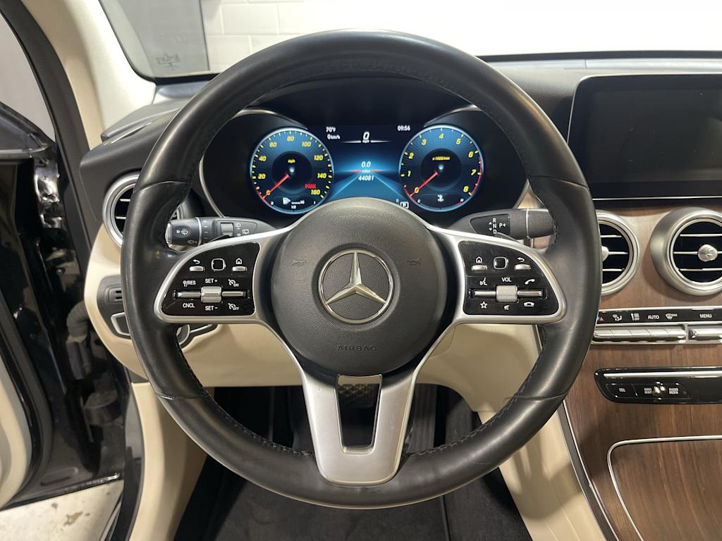 Thumbnail: 2022 Mercedes-Benz GLC - 10