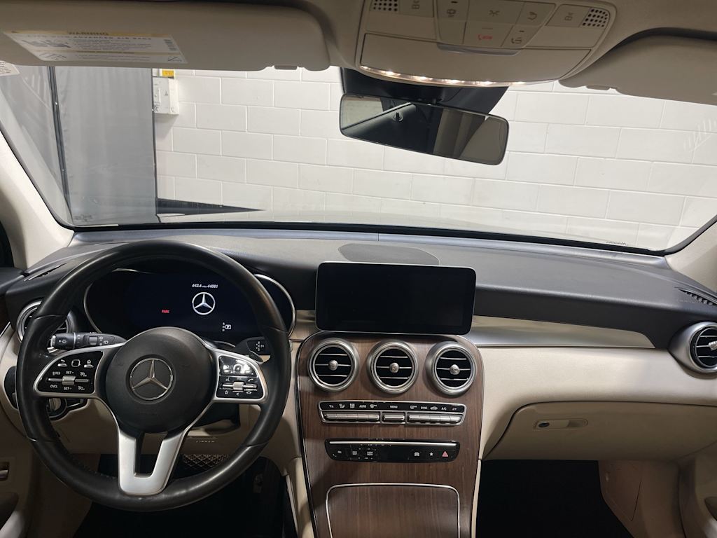 Thumbnail: 2022 Mercedes-Benz GLC - 2