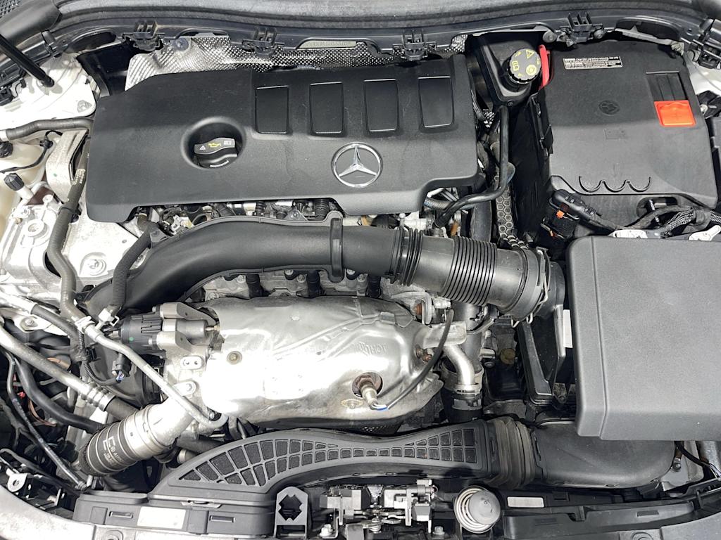 Thumbnail: 2021 Mercedes-Benz GLA - 9