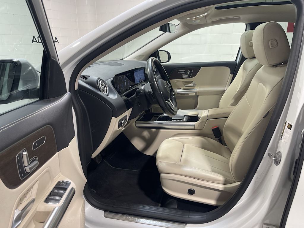 Thumbnail: 2021 Mercedes-Benz GLA - 11