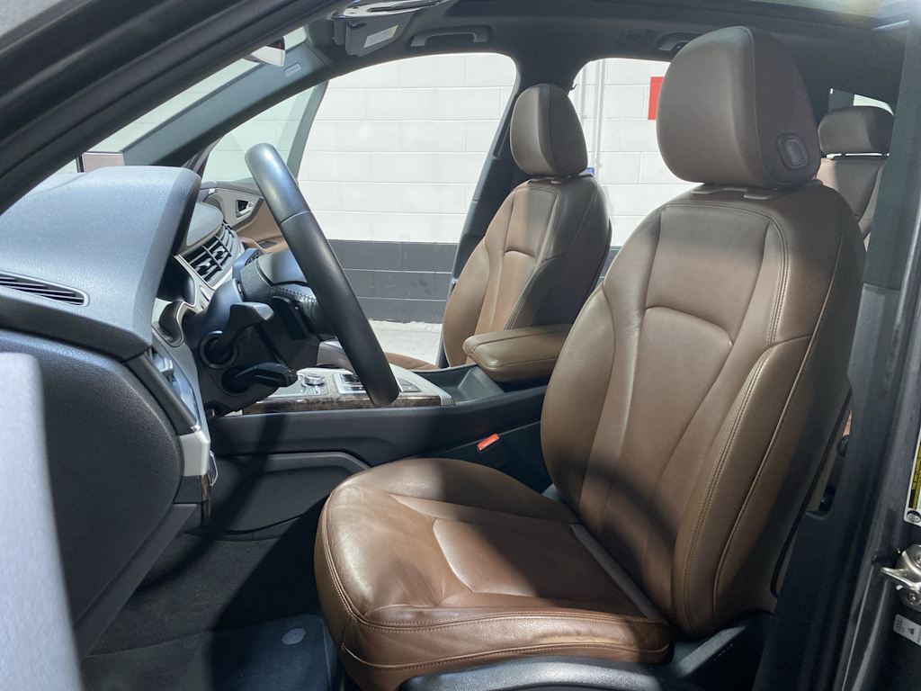 Thumbnail: 2019 Audi Q7 - 11