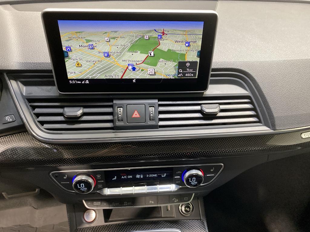 Thumbnail: 2019 Audi SQ5 - 14