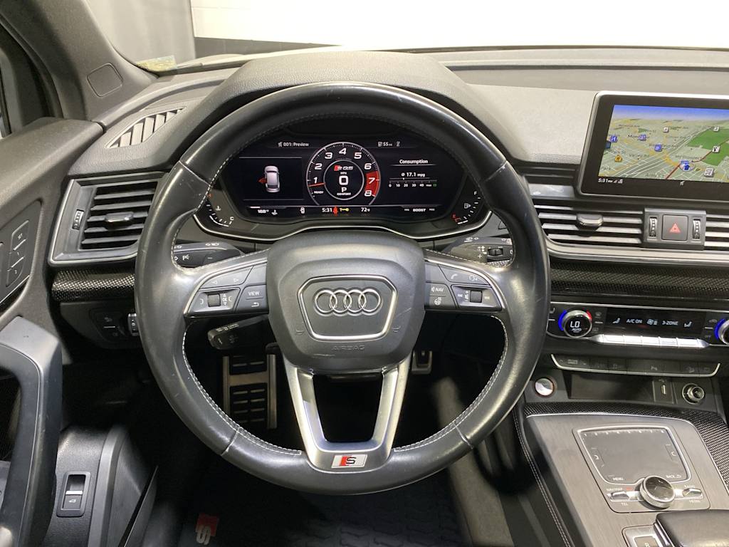 Thumbnail: 2019 Audi SQ5 - 10