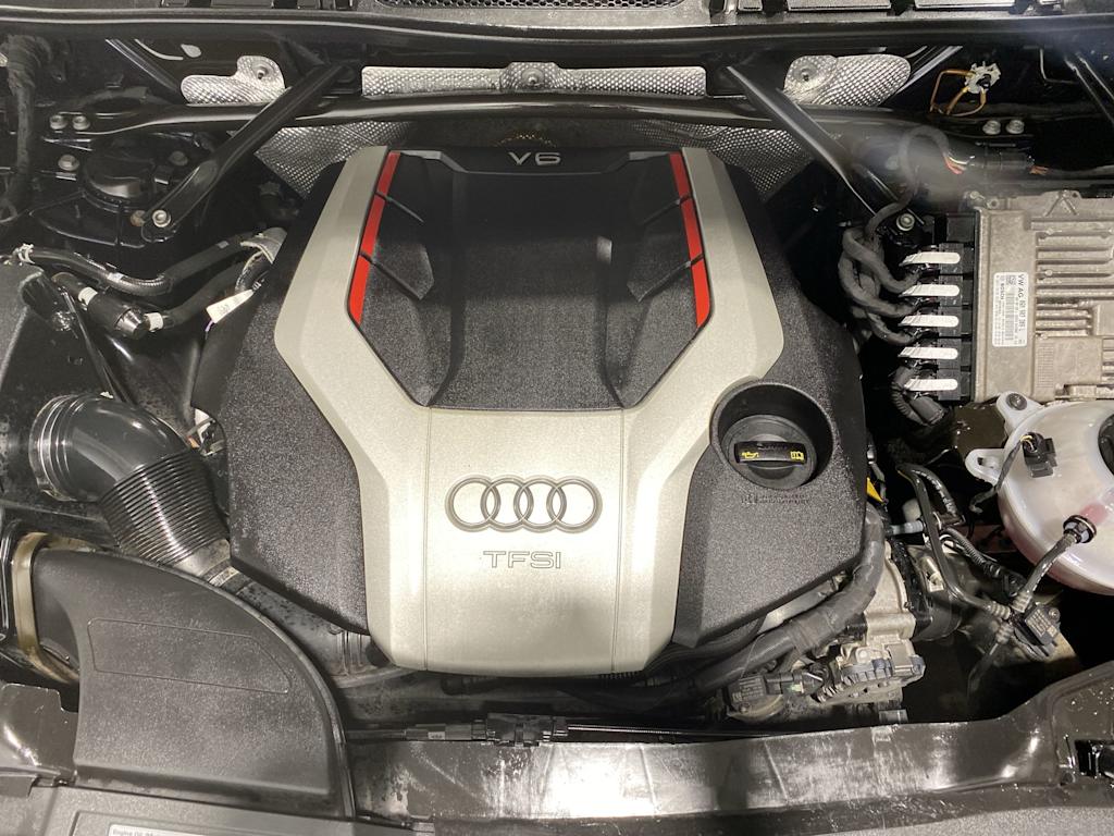 Thumbnail: 2019 Audi SQ5 - 9