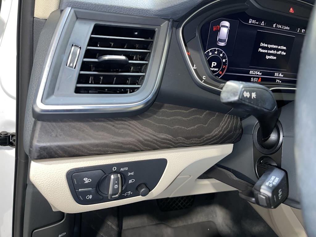 Thumbnail: 2020 Audi Q5 - 24