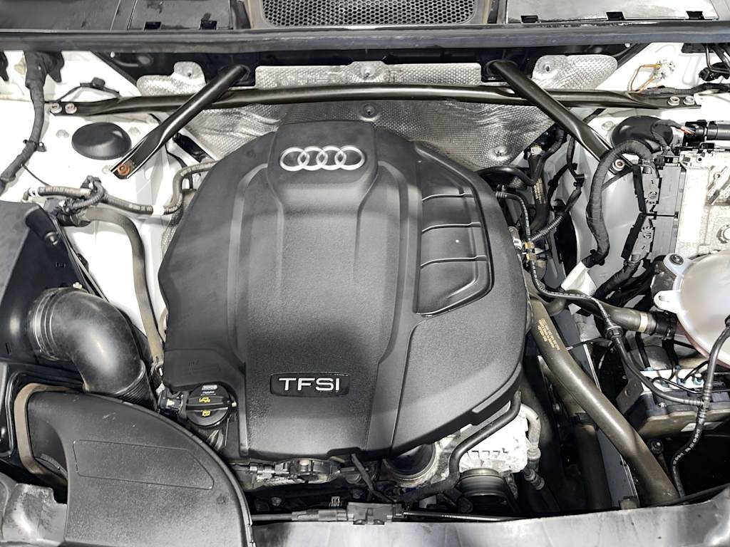 Thumbnail: 2020 Audi Q5 - 9