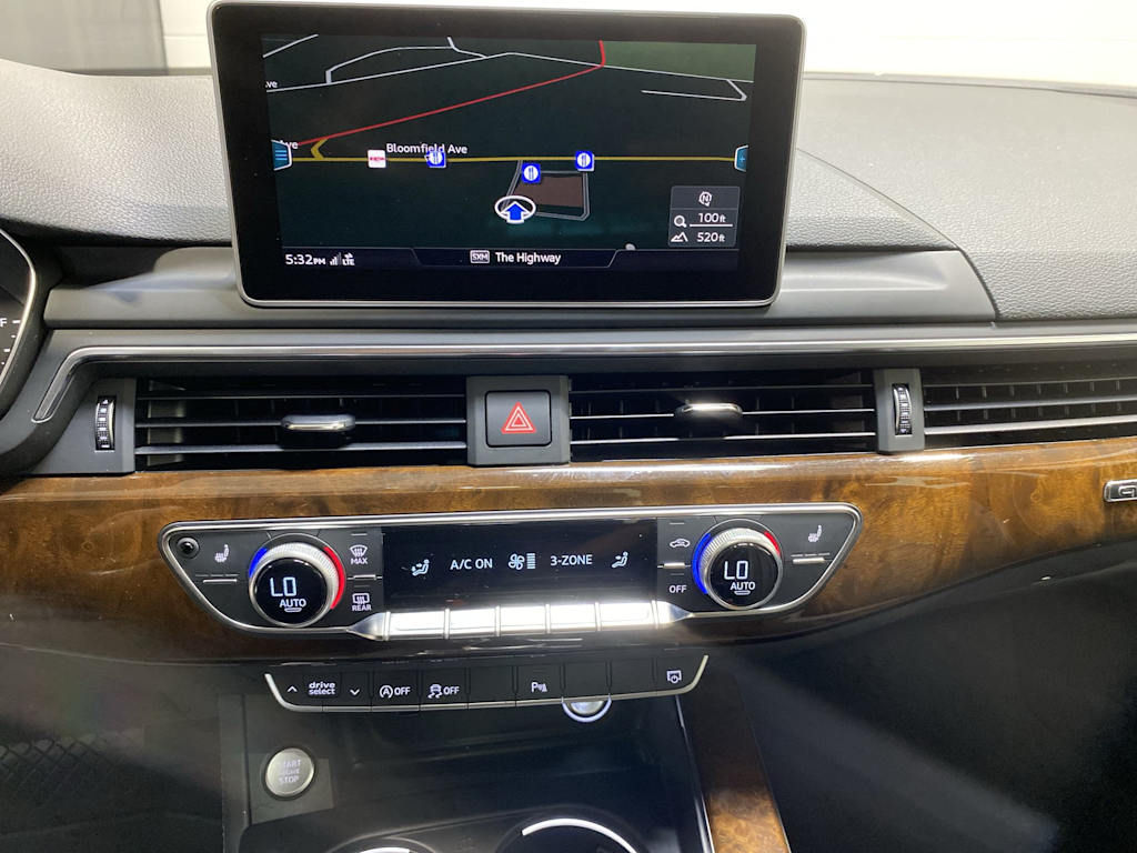Thumbnail: 2019 Audi A4 - 14