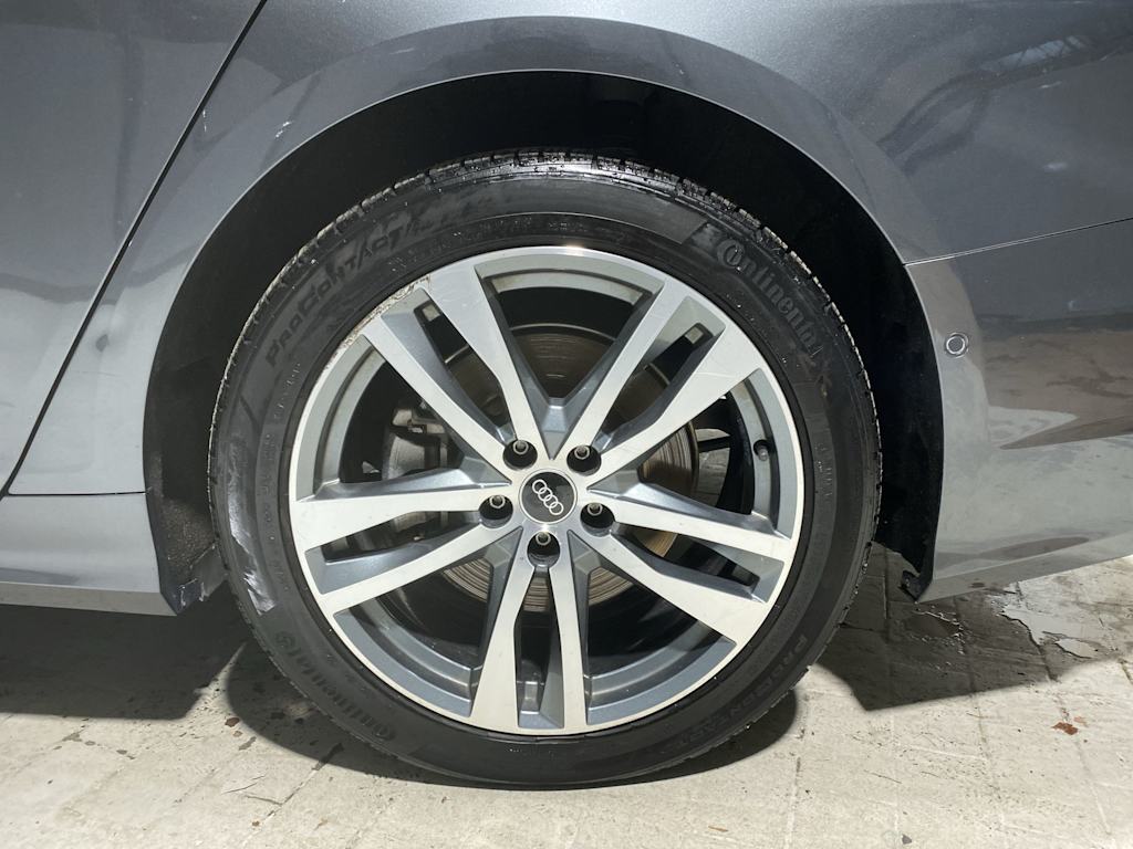 Thumbnail: 2021 Audi A6 - 8