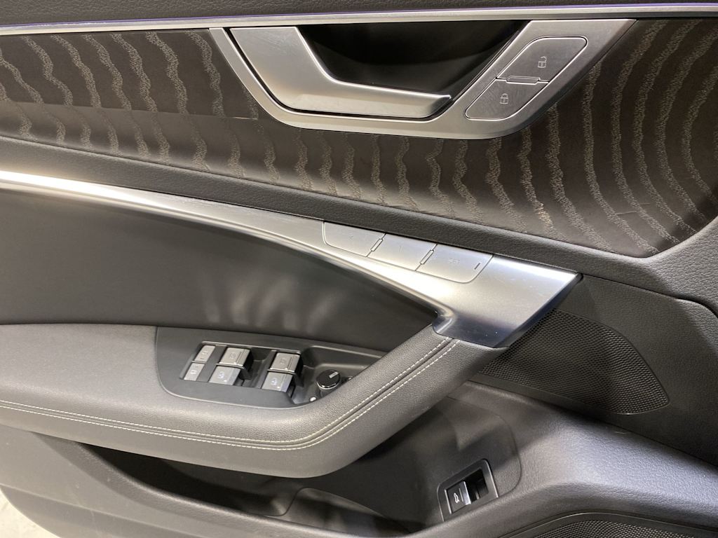 Thumbnail: 2021 Audi A6 - 23