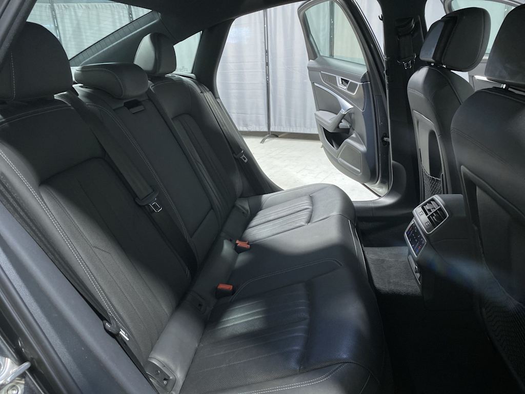 Thumbnail: 2021 Audi A6 - 18