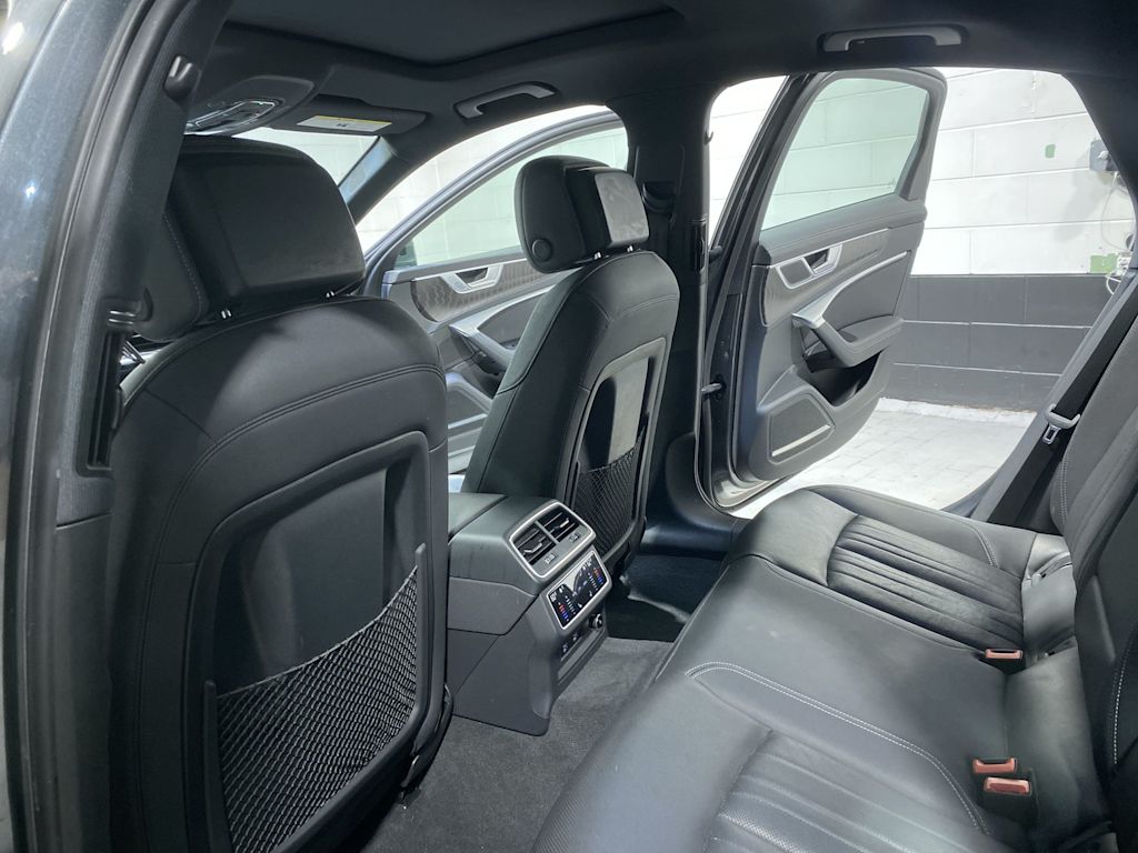 Thumbnail: 2021 Audi A6 - 13