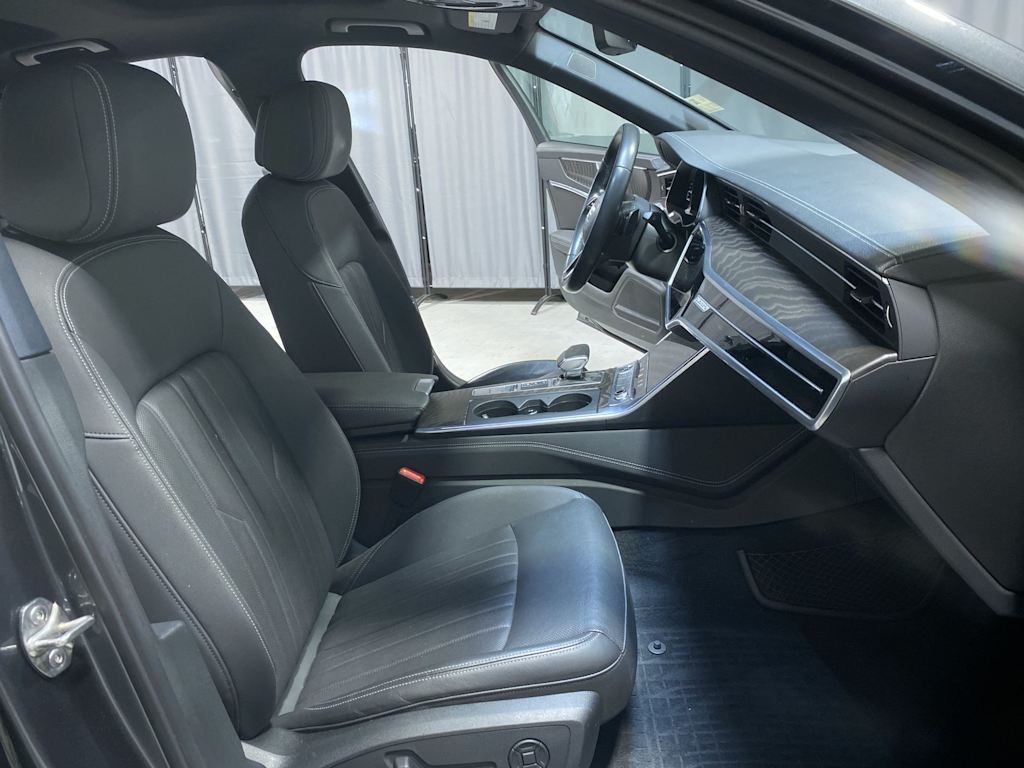 Thumbnail: 2021 Audi A6 - 19