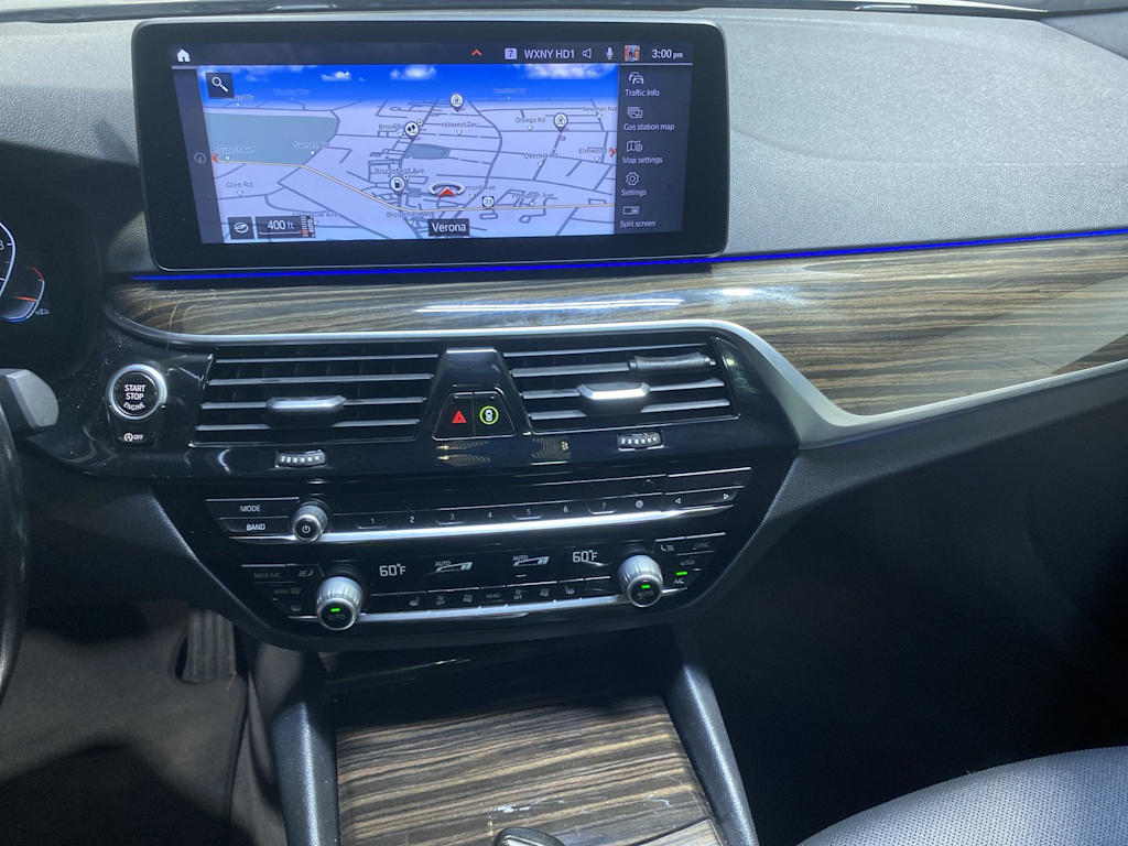 Thumbnail: 2021 BMW 5 Series - 14