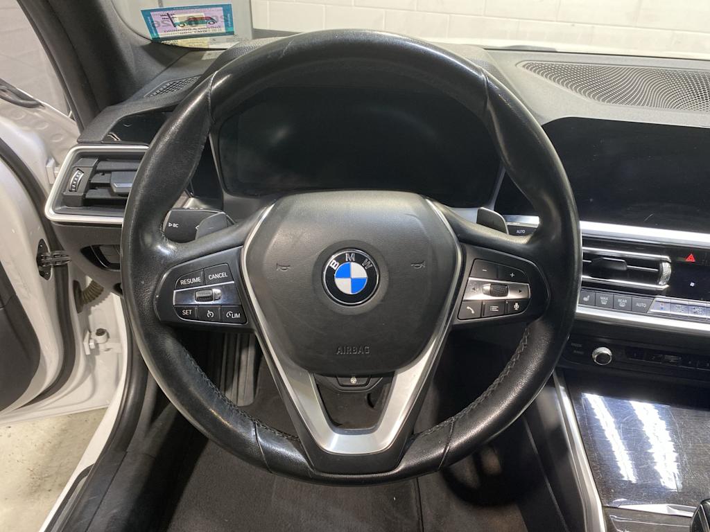 Thumbnail: 2019 BMW 3 Series - 9
