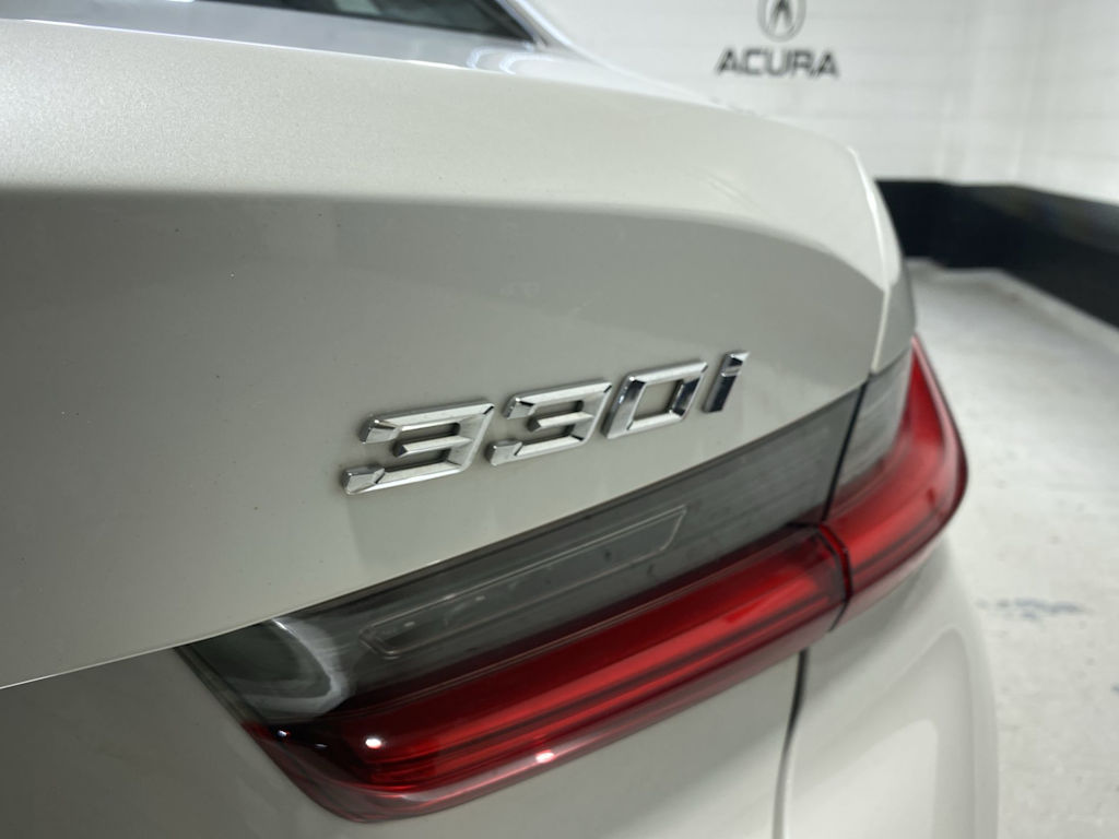 Thumbnail: 2019 BMW 3 Series - 6