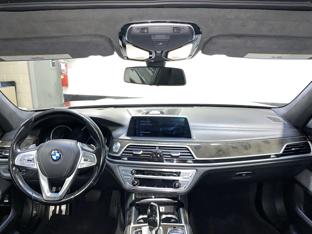 2016 BMW 7 Series 750i 2