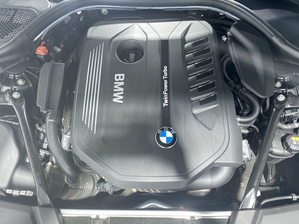 Thumbnail: 2017 BMW 5 Series - 8
