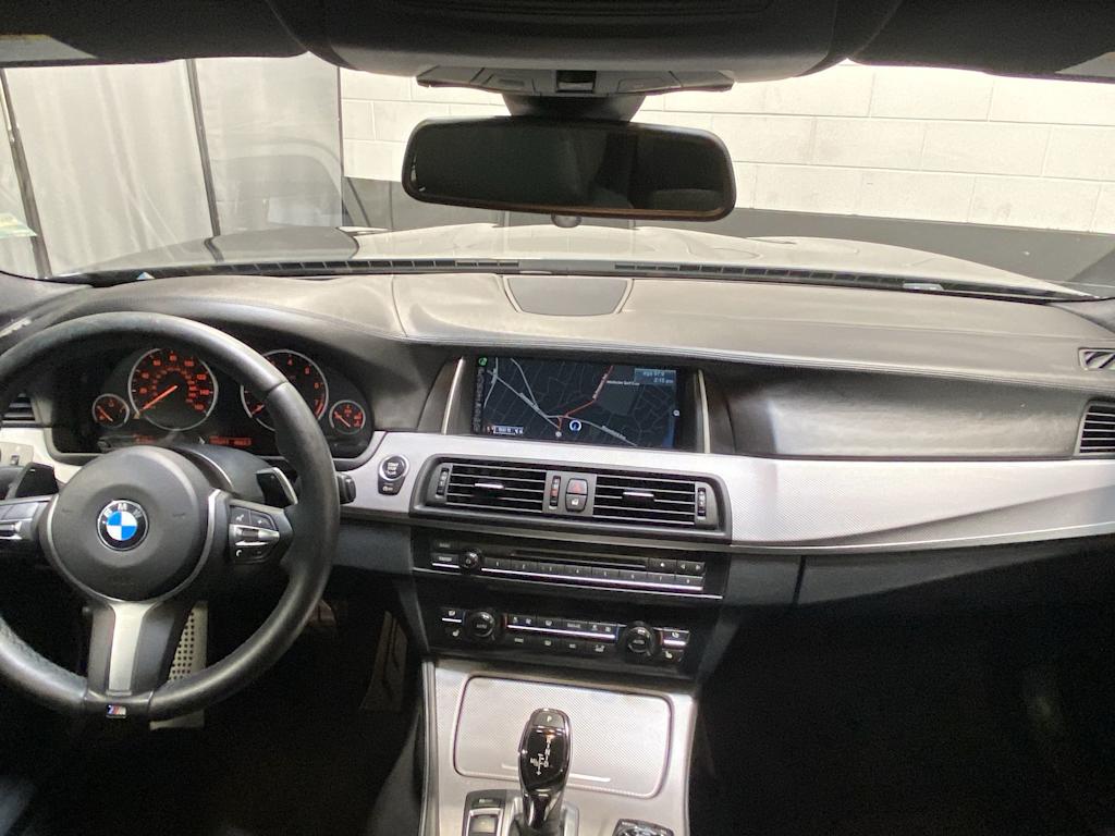 Thumbnail: 2016 BMW 5 Series - 2