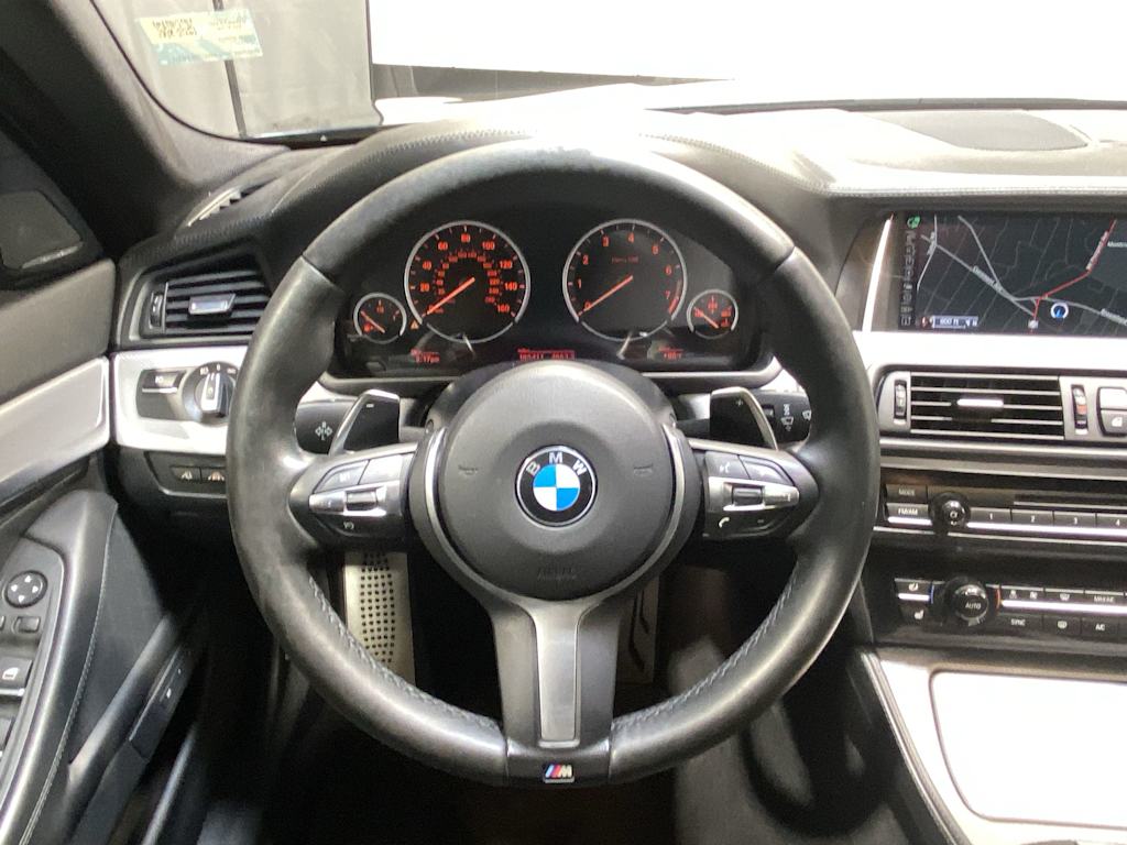 Thumbnail: 2016 BMW 5 Series - 10