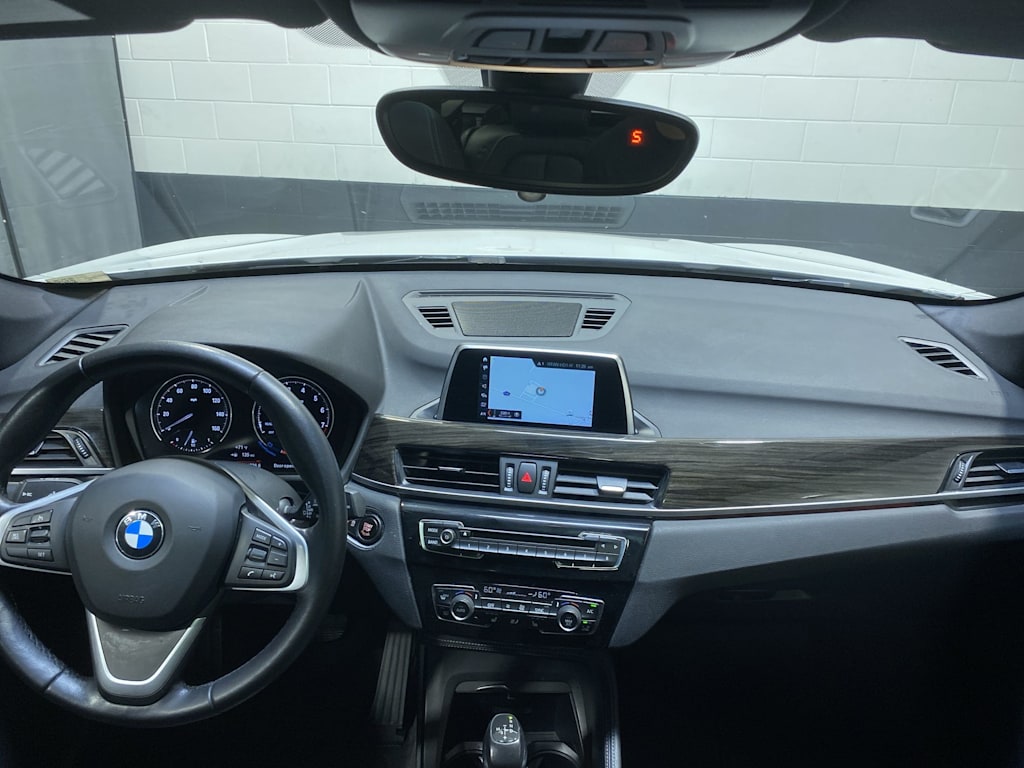 Thumbnail: 2018 BMW X1 - 2