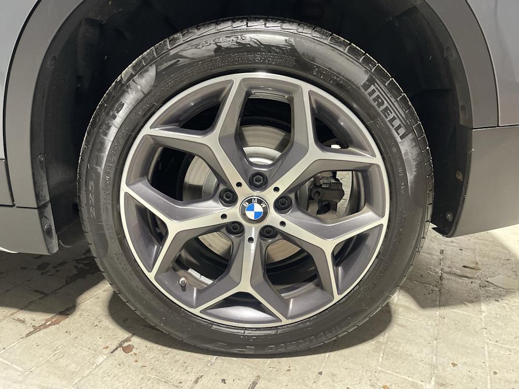 Thumbnail: 2019 BMW X1 - 8