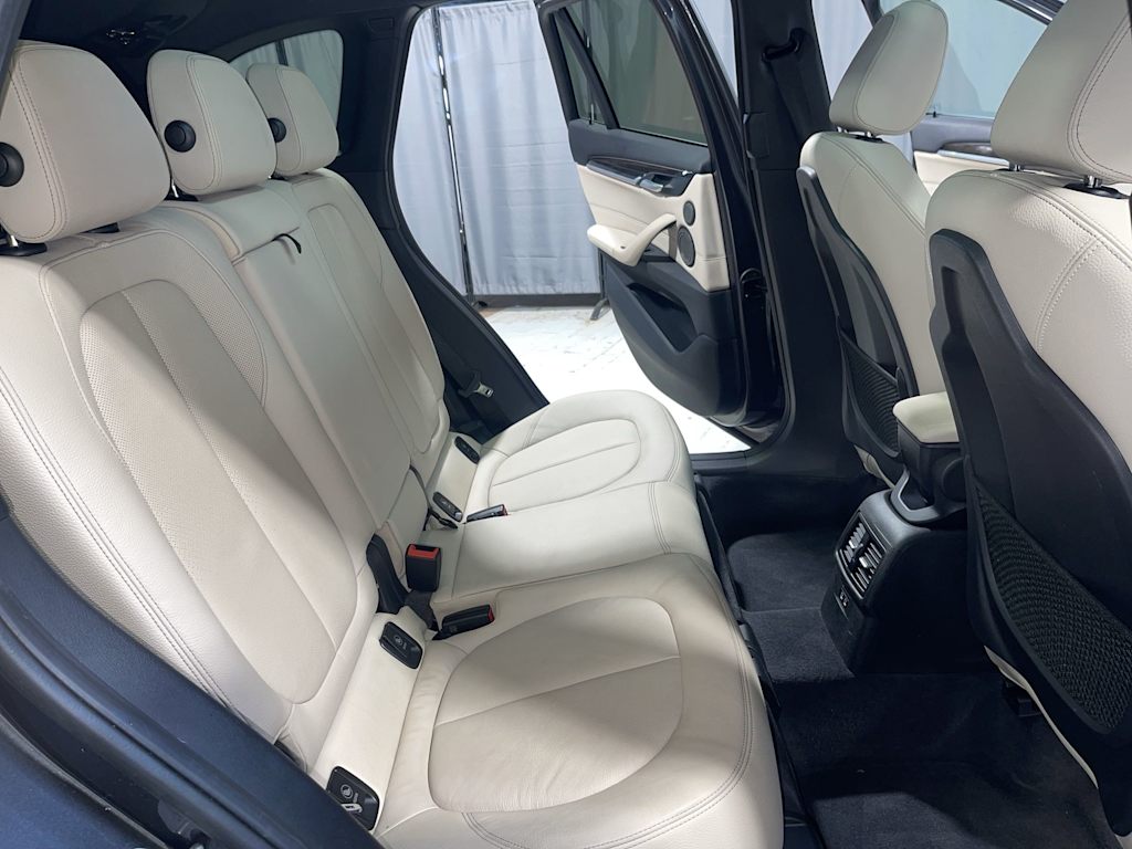 Thumbnail: 2019 BMW X1 - 20