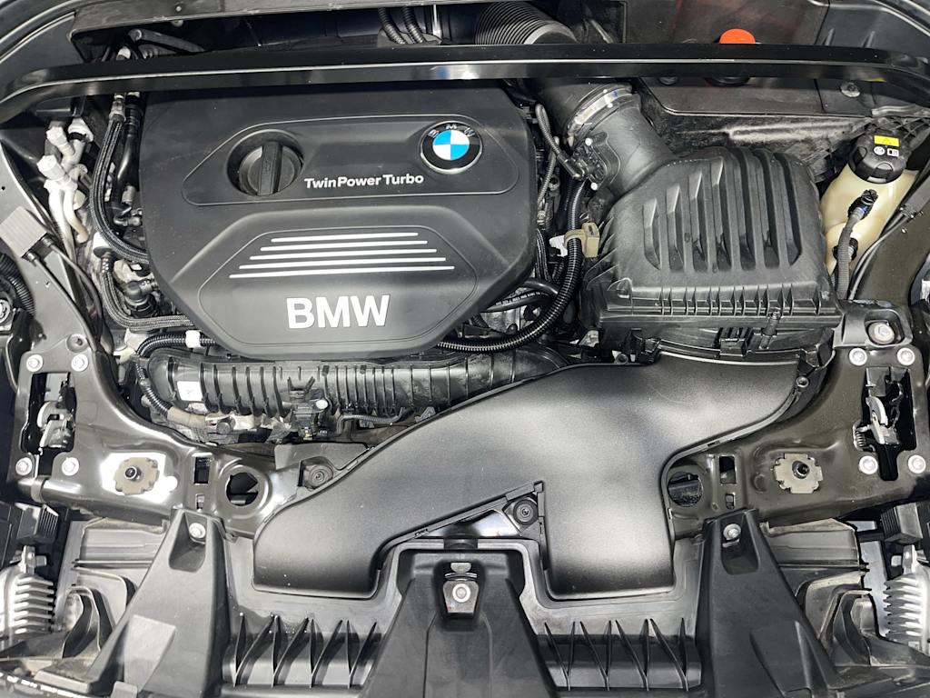 Thumbnail: 2019 BMW X1 - 9