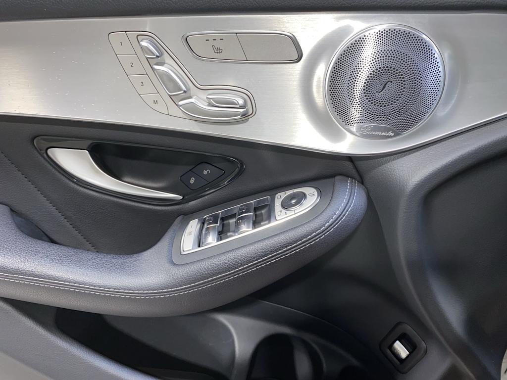 Thumbnail: 2019 Mercedes-Benz GLC - 23