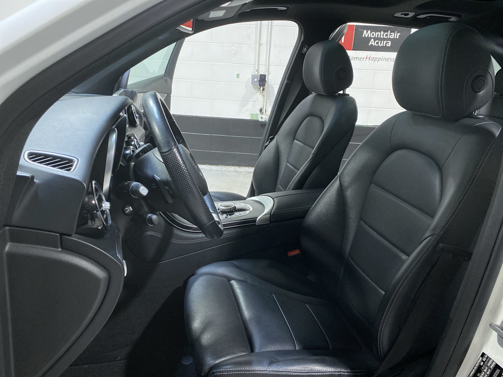 Thumbnail: 2019 Mercedes-Benz GLC - 12