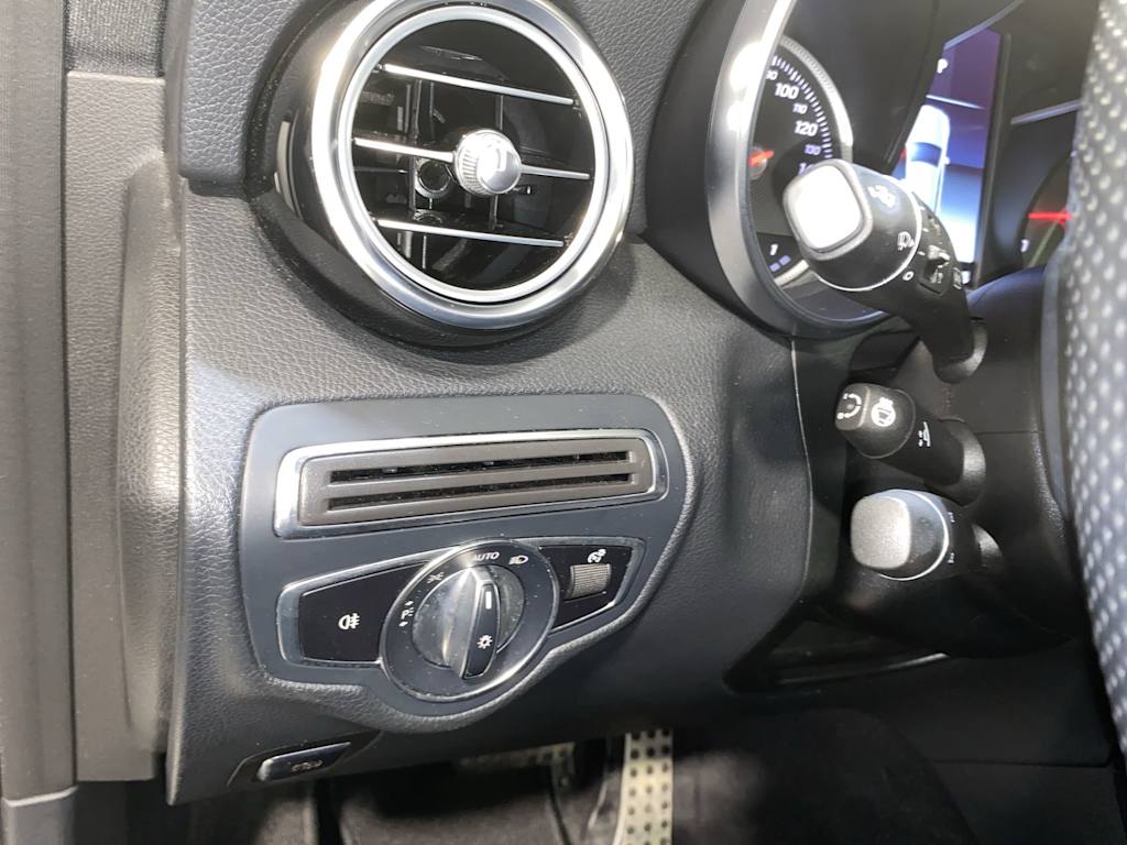Thumbnail: 2019 Mercedes-Benz GLC - 24